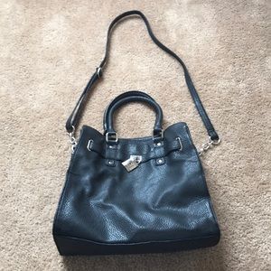 Black medium size purse